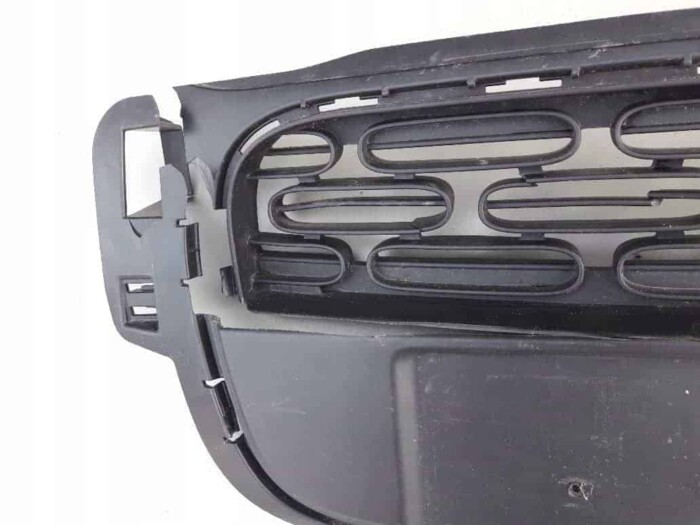Atrapa grill kratka zderzak przód Citroen C3 II 16 - obrazek 3