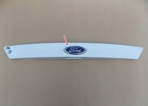 blenda-oslona-listwa-klapy-tyl-focus-mk2-lift-07-ed-car.pl