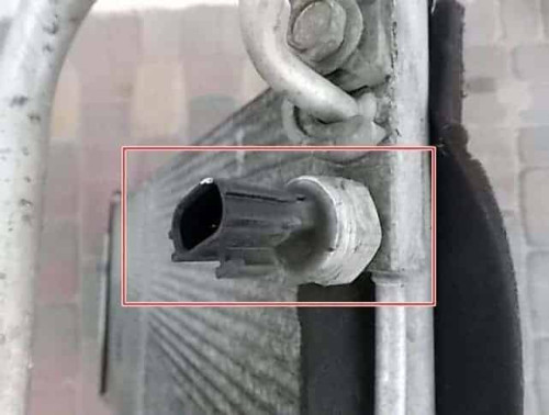 czujnik-cisnienia-klimatyzacji-nissan-murano-z50-ed-car.pl