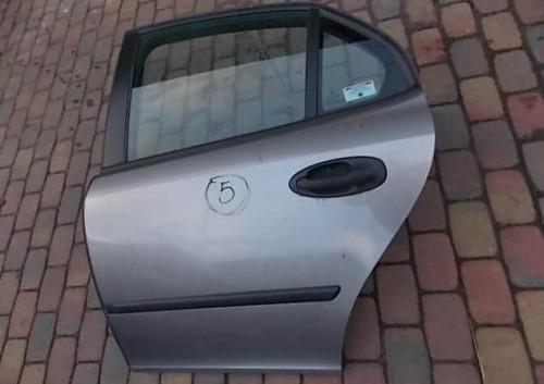 drzwi-lewe-tylne-tyl-saab-9-3-93-sedan-kompl-05-ed-car.pl