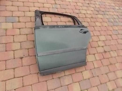 drzwi-listwa-lewy-tyl-lewe-vw-passat-b5-sedan-97-ed-car.pl