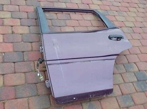 drzwi-prawe-lewe-tyl-tylne-maverick-terrano-ii-2-ed-car.pl