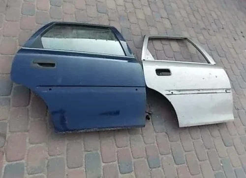 Drzwi prawe tył tyne Opel Vectra B Hb Sedan