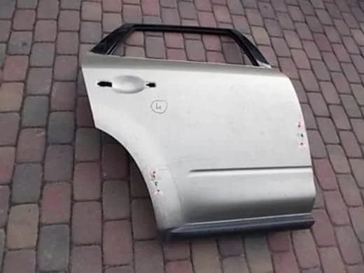 drzwi-tylne-tyl-prawe-listwa-nissan-murano-z50-03-ed-car.pl