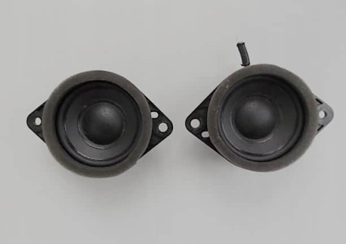 glosnik-prawy-lewy-przod-konsoli-lexus-ct200h-ed-car.pl