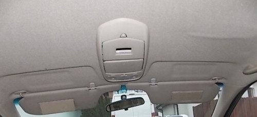 lampka-oswietlenie-schowek-w-dachu-mazda-mpv-99-ed-car.pl