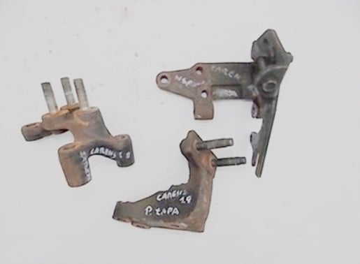 lapa-mocowanie-wspornik-kia-carens-00-02-1-8-ed-car.pl