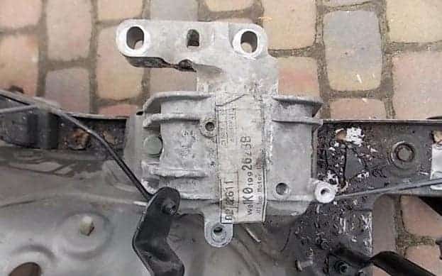 lapa-poduszka-silnika-prawa-seat-altea-2-0-tdi-05-ed-car.pl