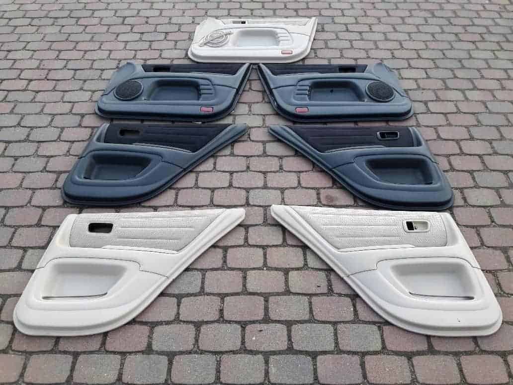 lexus-is200-tapicerka-boczek-drzwi-przod-tyl-98-05-ed-car.pl
