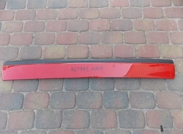 listwa-na-klape-tylna-tyl-opel-astra-1-i-f-kombi-ed-car.pl