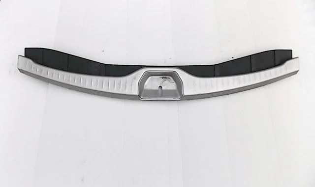 listwa-oslona-bagaznika-tyl-infiniti-fx35-fx45-s50-ed-car.pl
