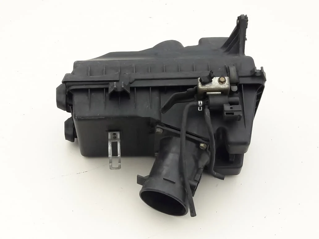 mazda-mpv-2-5-v6-obudowa-filtra-powietrza-99-07-ed-car.pl