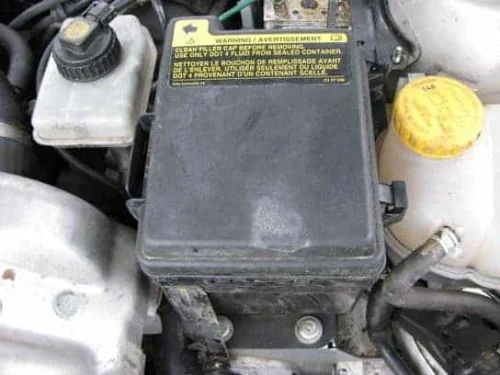 obudowa-skrzynka-bezpiecznikow-saab-9-5-95-tid-ed-car.pl