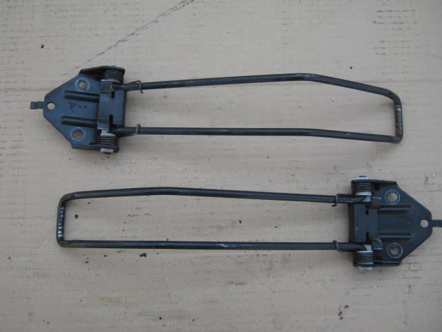 ogranicznik-drzwi-prawy-lewy-tyl-berlingo-partner-ed-car.pl