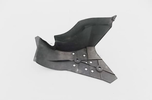 oslona-podwozia-prawa-lewa-tyl-tylna-lexus-gs450h-57627-30040-57628-30040-ed-car.pl