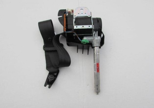 pas-bezpieczenstwa-srodkowy-volvo-xc70-08-14-uszk-ed-car.pl