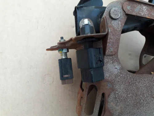 pedal-hamulca-hamulec-infiniti-g35-g37-4x4-08-ed-car.pl