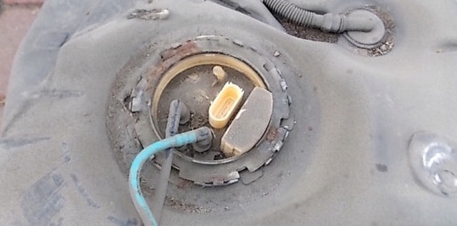 plywak-pompa-paliwa-paliwowa-altea-2-0-tdi-04-ed-car.pl