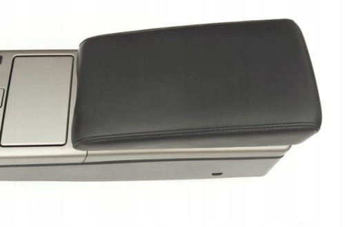 podlokietnik-tunel-schowek-infiniti-g35-coupe-03-ed-car.pl