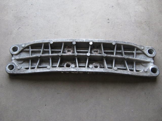 podpora-lapa-skrzyni-biegow-lexus-is200-automat-ed-car.pl