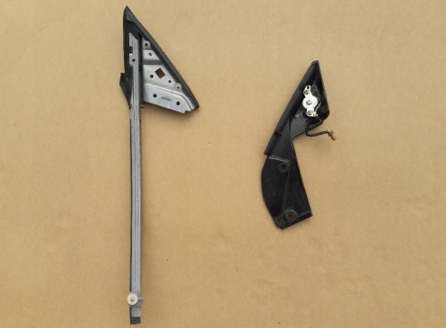 prowadnica-szyb-oslona-glosnik-infiniti-g35-coupe-80293-am800-ed-car.pl