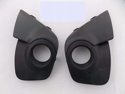 ramka-halogenu-lewa-prawa-w-zderzak-twingo-sport-ed-car.pl