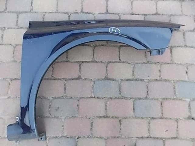 renault-laguna-ii-blotnik-prawy-przod-01-07-ed-car.pl