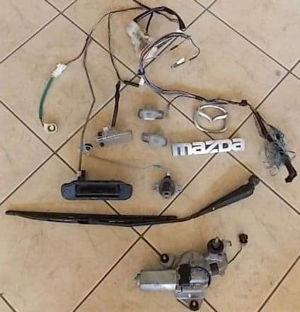 silniczek-ramie-wycieraczki-tyl-mazda-mpv-99-06-ed-car.pl