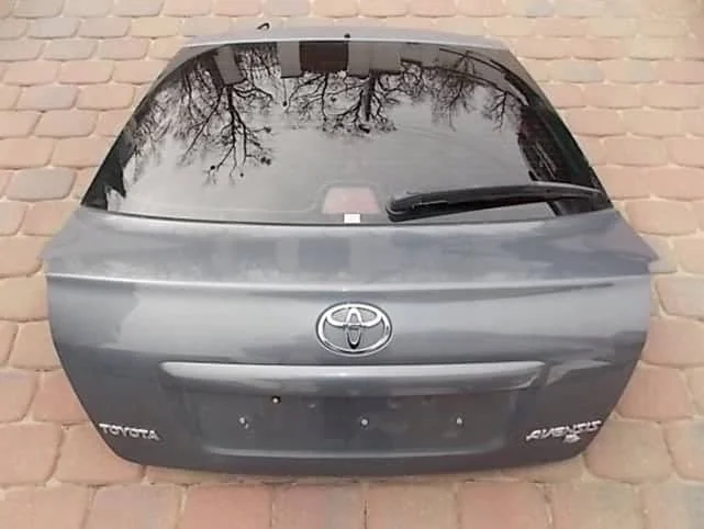 silniczek-wycieraczki-klapy-tyl-avensis-t25-05r-hb-ed-car.pl