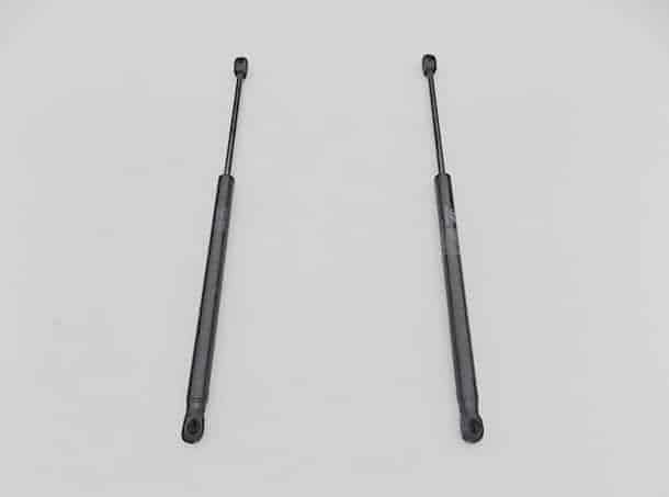 silownik-teleskop-maski-hyundai-coupe-tiburon-02-ed-car.pl