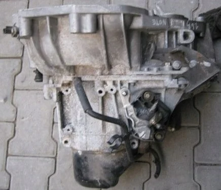 skrzynia-biegow-nissan-note-micra-1-4-1-6-manualna-ed-car.pl