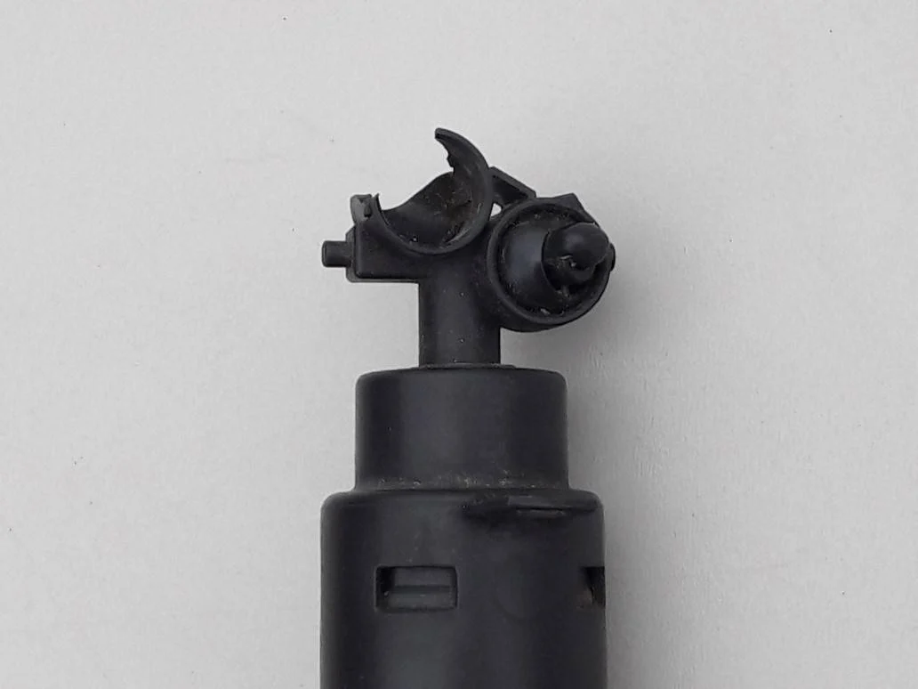 spryskiwacz-lampy-reflektora-prawy-jaguar-xf-8wt-n03098651-ed-car.pl
