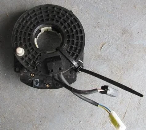 tasma-airbag-zwijak-nissan-maxima-qx-a33-2000-2004-ed-car.pl