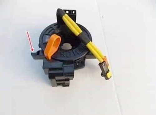 tasma-zwijak-pod-kierownice-land-cruiser-200-10-ed-car.pl