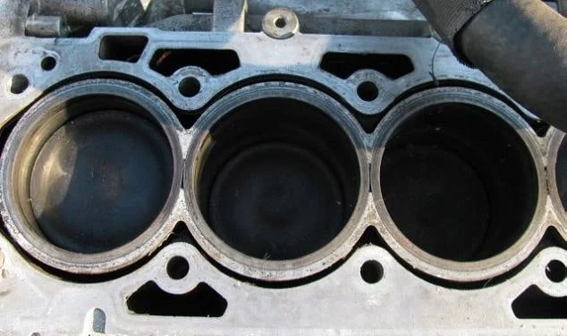 tlok-korbowod-saab-9-3-93-03-07-2-0-1-8-t-150-km-ed-car.pl