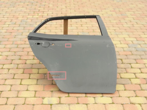 toyota-auris-i-1-drzwi-prawe-tyl-tylne-06-13-ed-car.pl