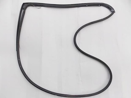 uszczelka-drzwi-lewa-tyl-tylna-hyundai-i20-5d-11-ed-car.pl