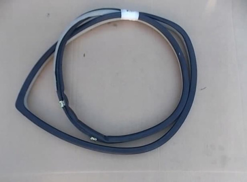 uszczelka-karoseryjna-lewa-prawa-tyl-lexus-is200-ed-car.pl