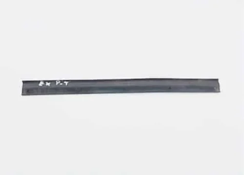 uszczelka-pod-drzwi-prawa-tyl-infiniti-ex35-ex37-ed-car.pl