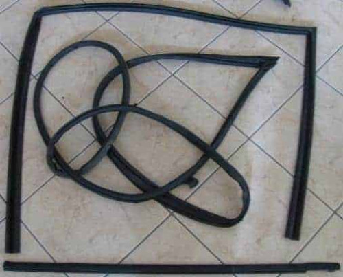 uszczelka-szyb-lewa-prawa-przod-infiniti-fx35-fx45-ed-car.pl