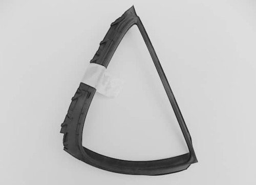 uszczelka-trojkat-szyby-lewa-lewy-tyl-lexus-ct200h-ed-car.pl