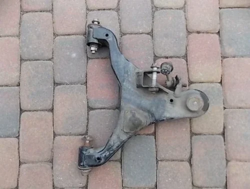 wahacz-dolny-prawy-przod-przedni-navara-d40-2-5-ed-car.pl