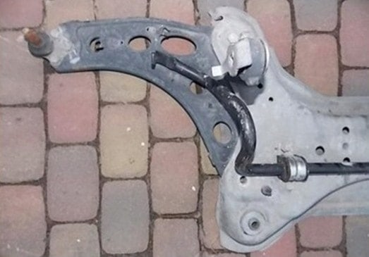 wahacz-lewy-prawy-przod-przedni-vivaro-trafic-06-ed-car.pl