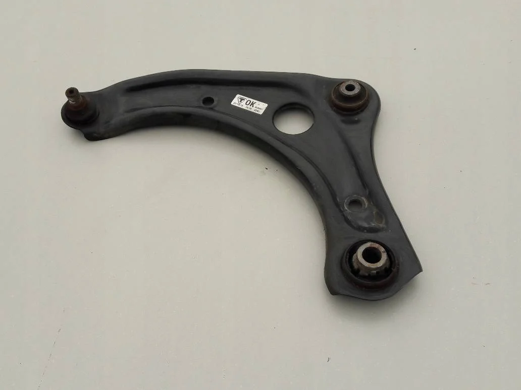 wahacz-lewy-przod-przedni-nissan-note-ii-2-2013-ed-car.pl