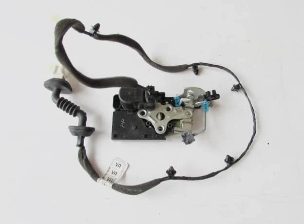 zamek-z-drzwi-prawy-tyl-chevrolet-aveo-sedan-2011-ed-car.pl