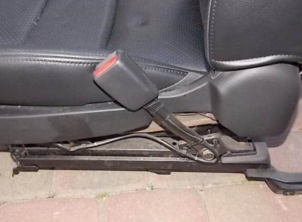zapinka-pasa-prawa-przod-mazda-6-gg-gy-hb-02-08-ed-car.pl
