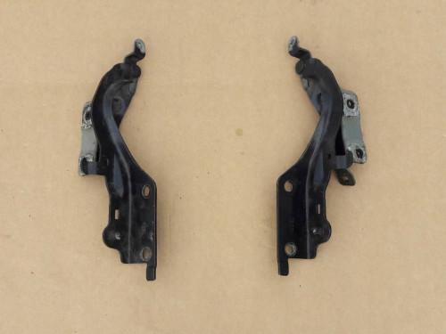 zawias-maski-prawy-infiniti-ex30-ex30d-qx50-ed-car.pl