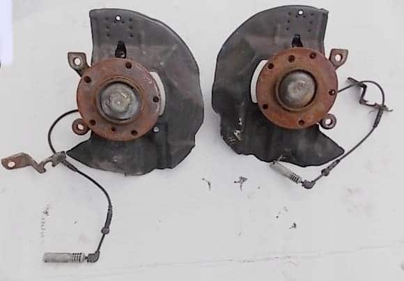 zwrotnica-piasta-abs-prawa-lewa-przod-bmw-3-e46-ed-car.pl