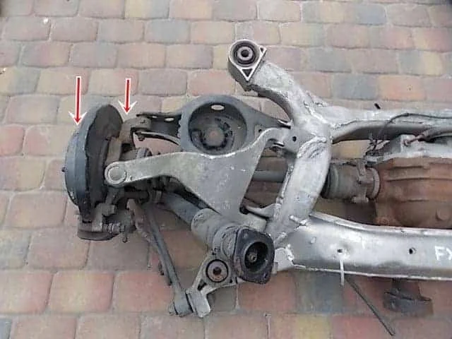 zwrotnica-prawa-tyl-tylna-infiniti-fx35-fx45-s50-ed-car.pl-4861627