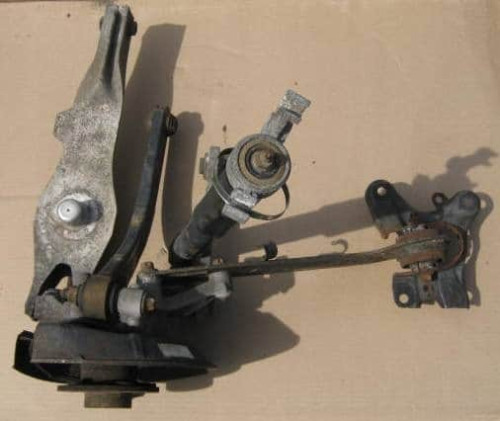 zwrotnica-prawy-tyl-wahacz-amortyzator-saab-9-3-93-ed-car.pl